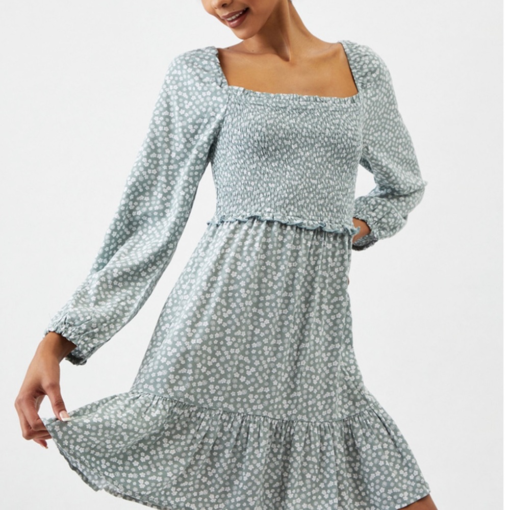 PacSun LA Hearts Long Sleeve Smocked Bodice Mini Dress - Picture 5 of 8